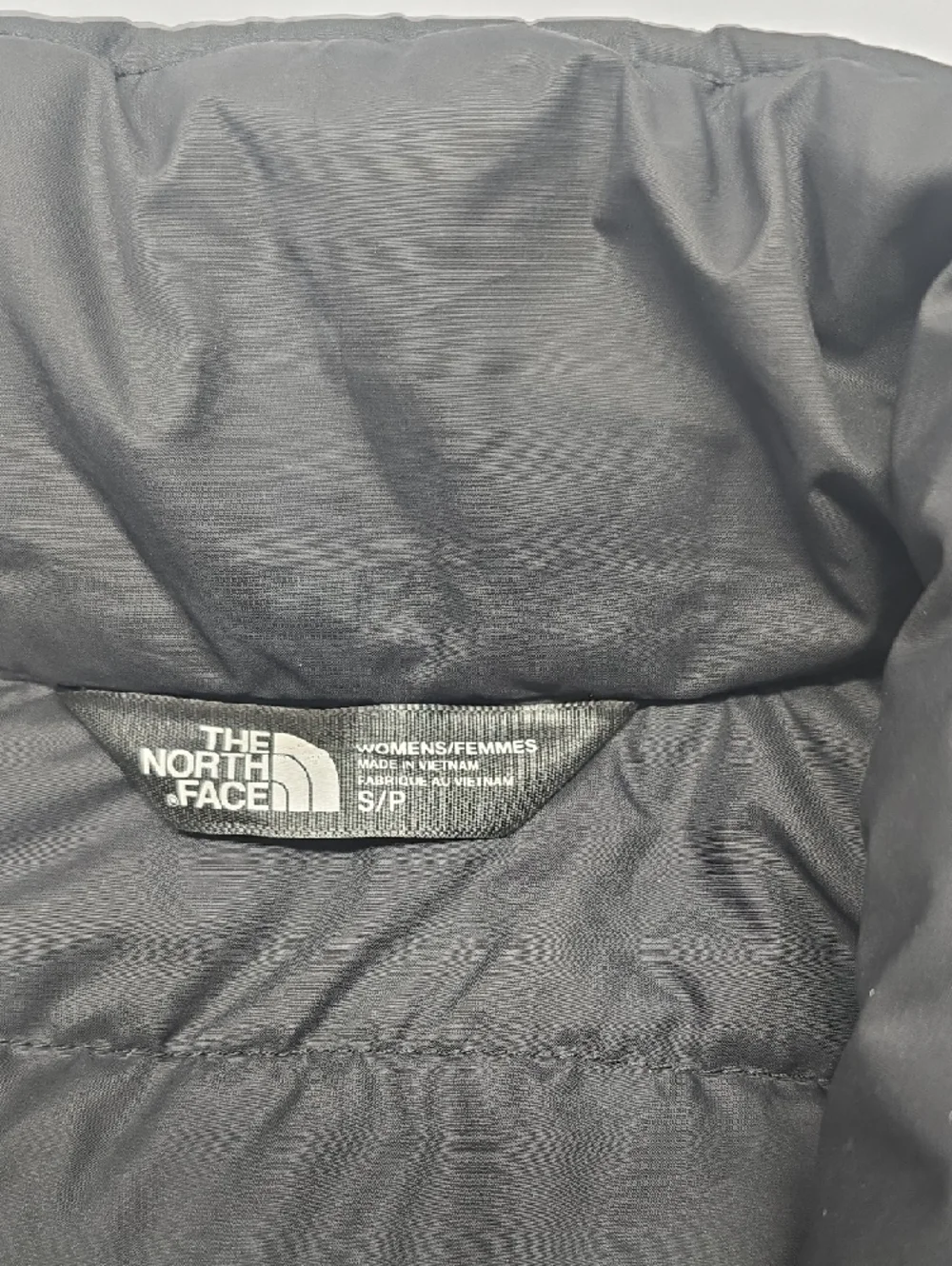 The North Face Women's Black Quilted Puffer Vest - Picture 2 of 6